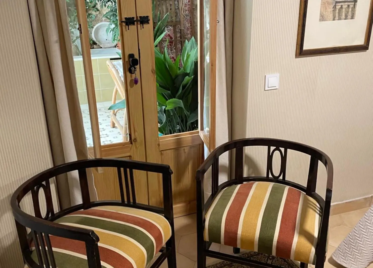 Apartamento En Casa Patio 